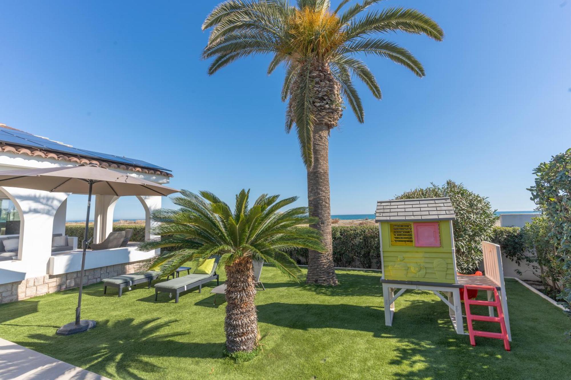 Exquisita Villa Frente Al Mar 萨贡托 外观 照片
